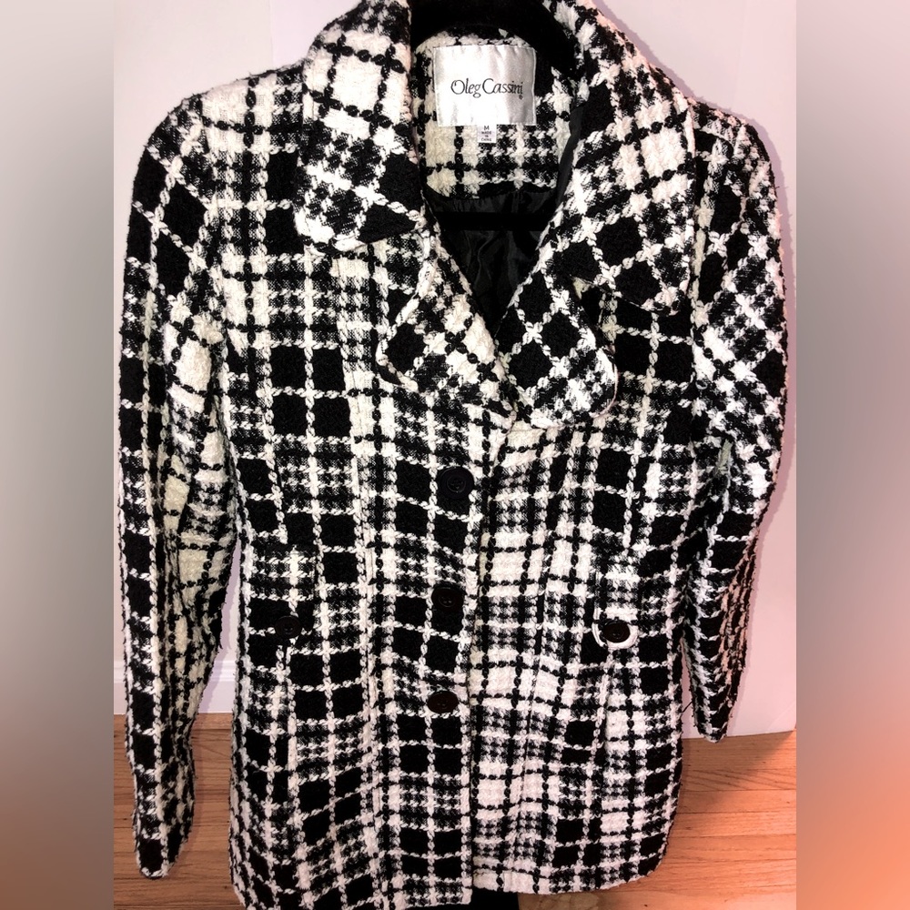 Black & White Asymmetrical Checkered Twead Thread Coat | Women's Size Medium
